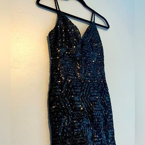 Mini sequin black dress
